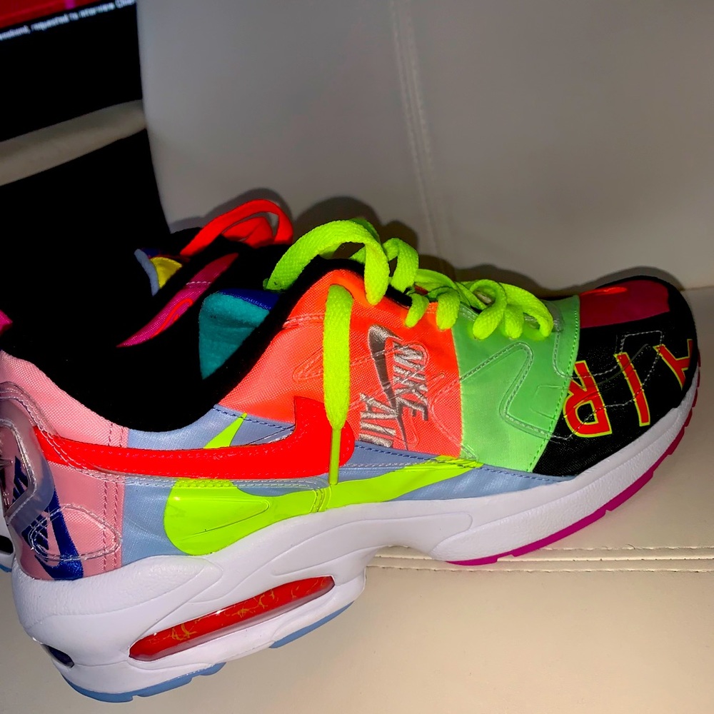NIKE ATMOS